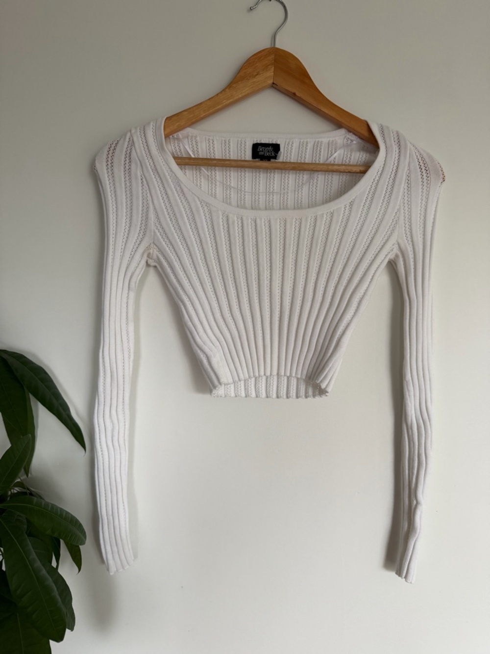 Beverly & Beck White Ribbed Knit Crop Top XS | Long Sleeve Fitted Sweater